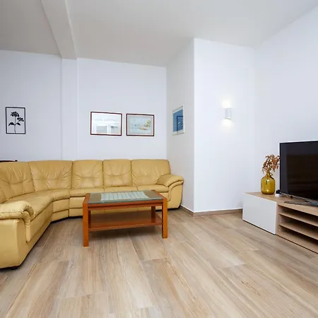 Apartamento Beachfront Pag *