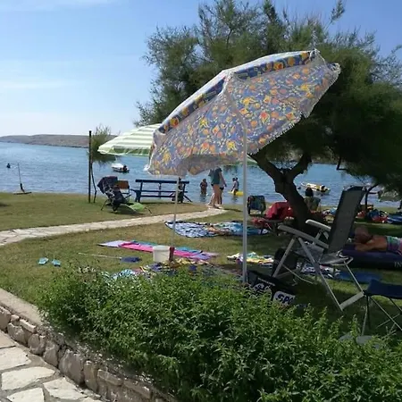 Beachfront Pag Dinjiska