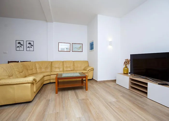 Appartamento Beachfront Pag *