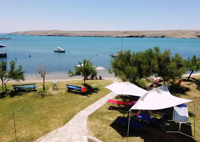 Appartamento Beachfront Pag