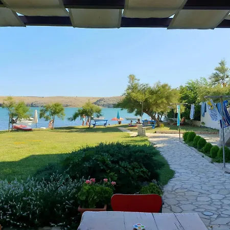 Apartment Beachfront Pag *